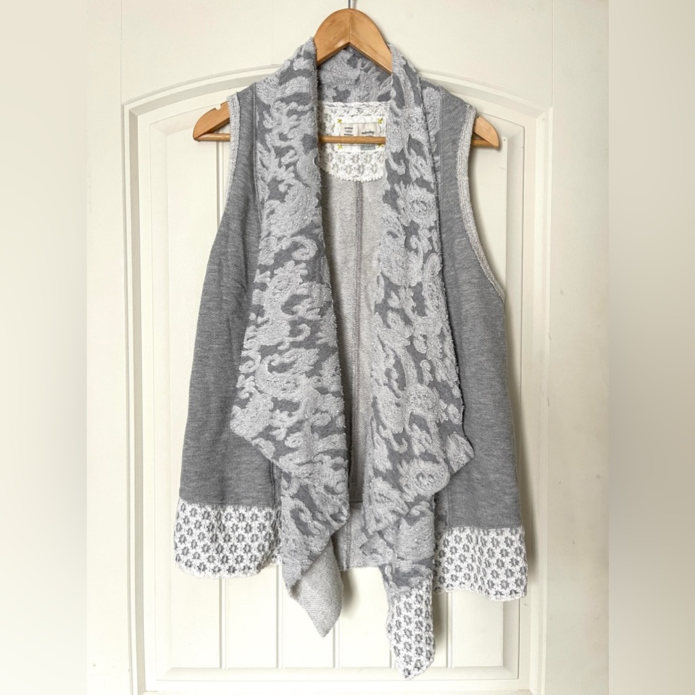 Anthropologie Saturday Sunday gray & white terry jacquard waterfall vest - large